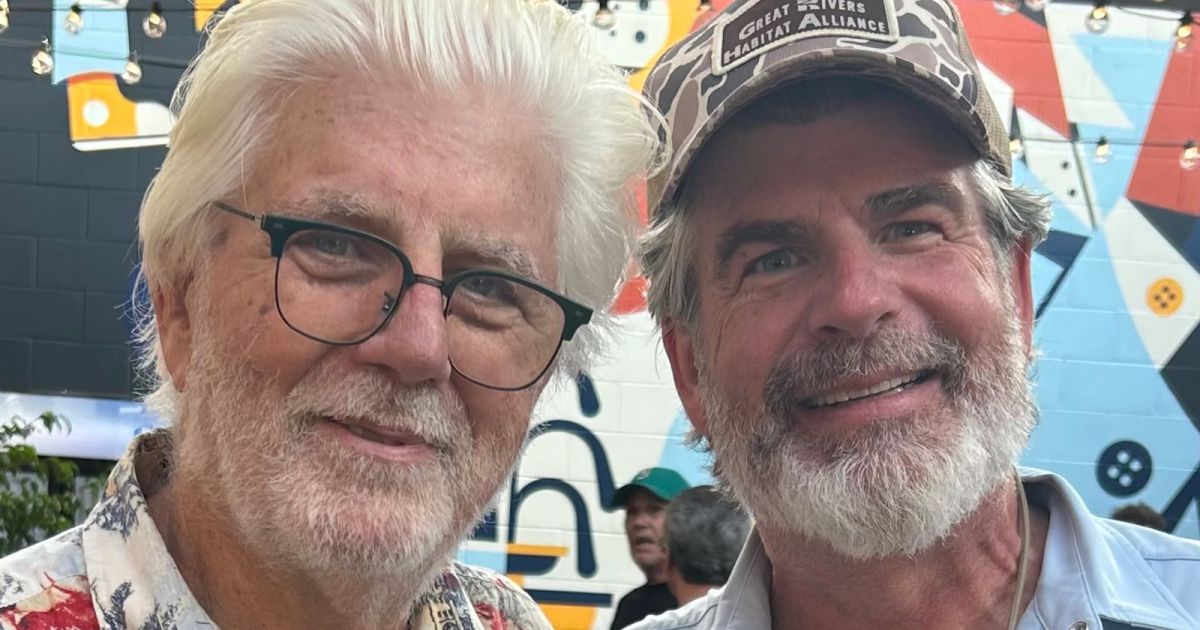 Michael Goessling ao lado de Michael McDonald