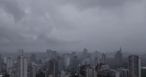 Rua em área residencial da Brasilândia, na zona norte de São Paulo