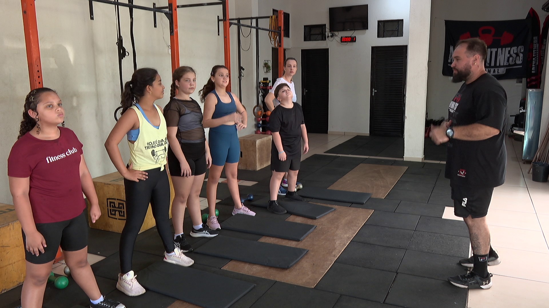 Rafaela Nogueira durante treino de crossfit em Ribeirão Preto