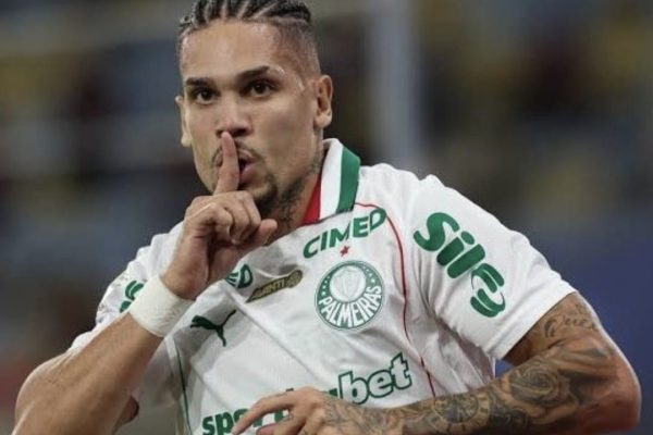 Paulinho, do Palmeiras, declara voto em Lula e cita Bolsa Família, ProUni e cotas