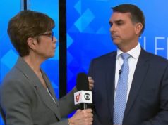 Flávio Bolsonaro durante entrevista à TV Globo