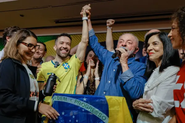 Estratégia de Janones inspira movimentos na Argentina, Espanha e França